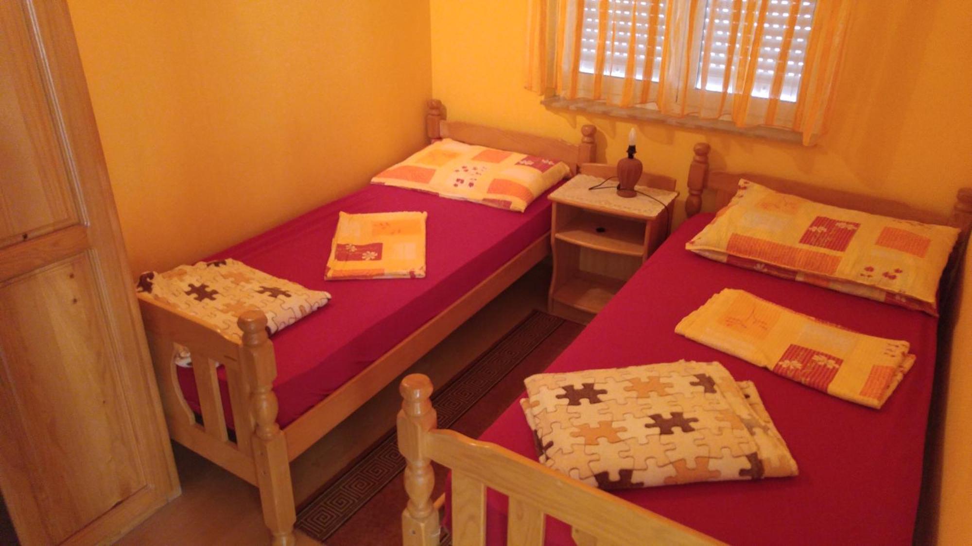 Apartmani Jelena Неум Екстер'єр фото