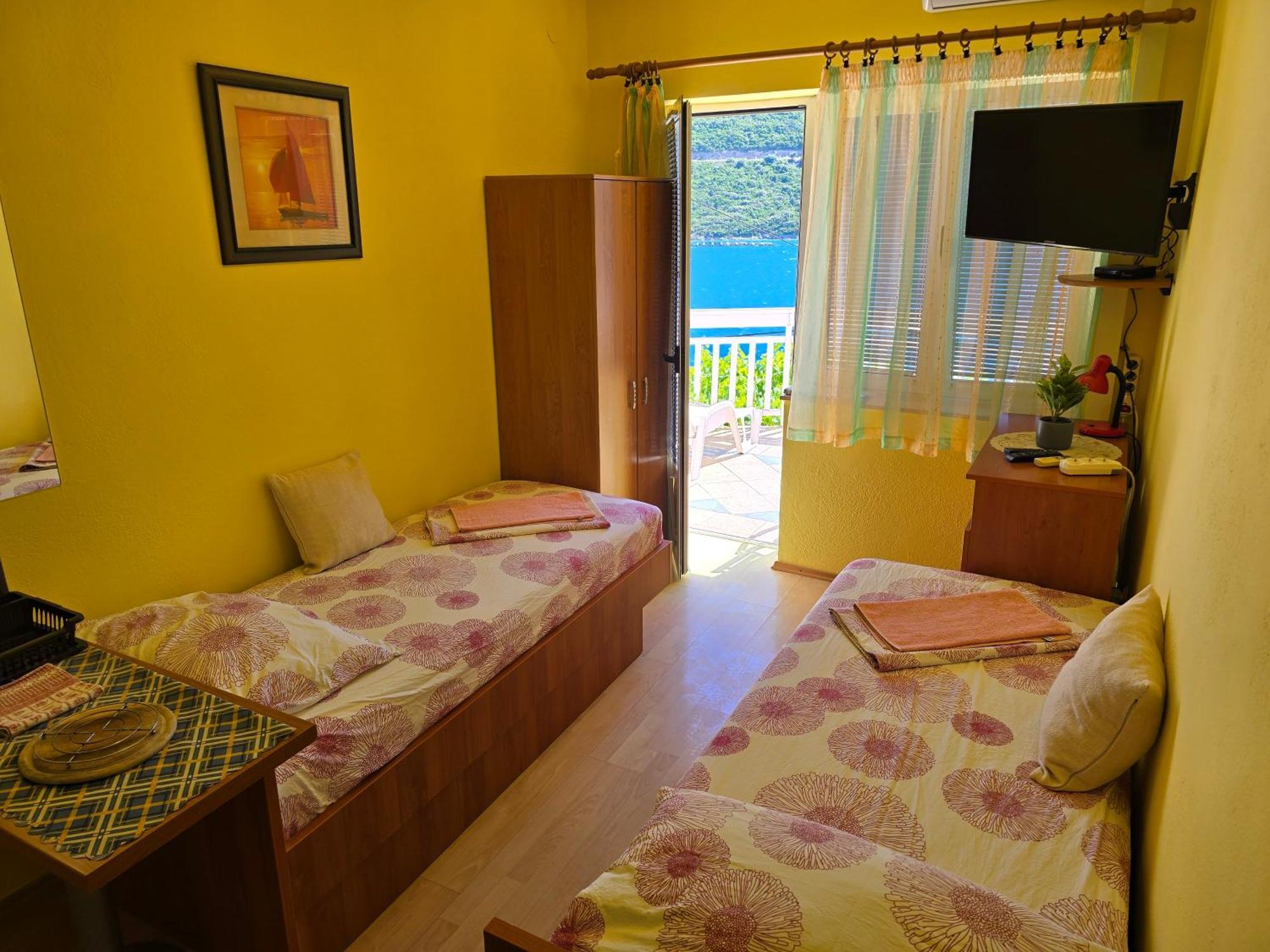 Apartmani Jelena Неум Екстер'єр фото